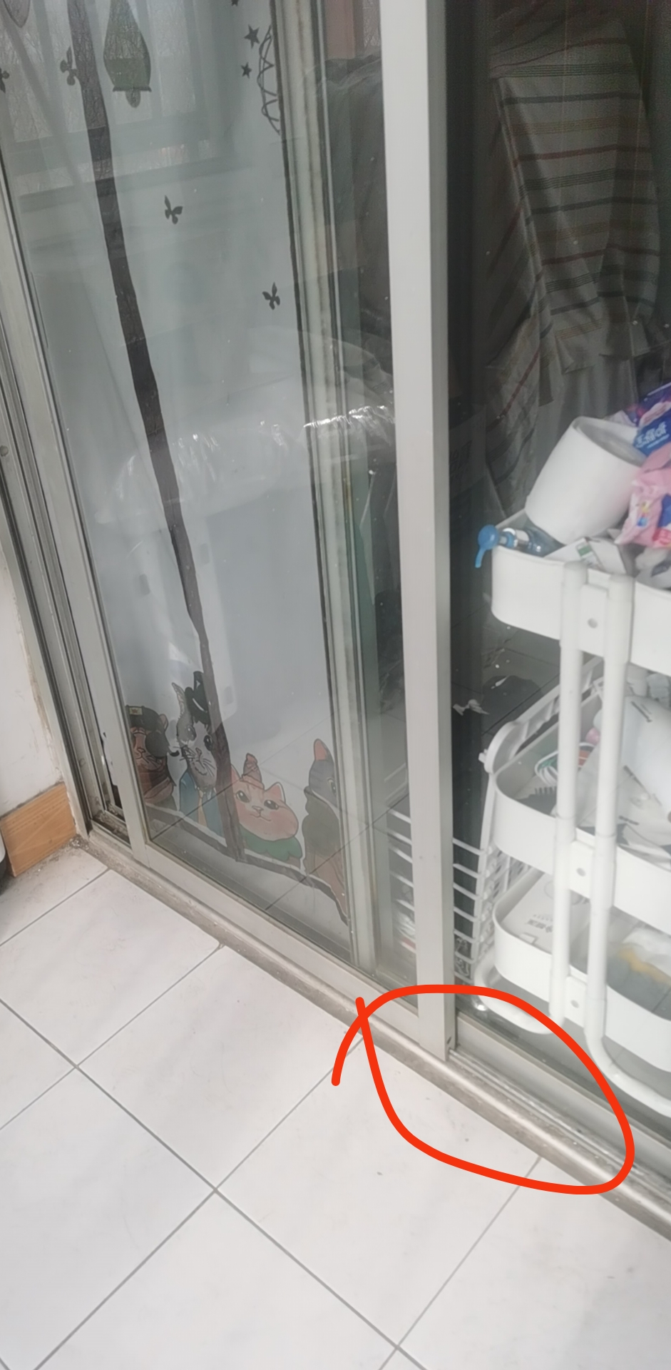 阳台拉门齿轮坏了，拉不动