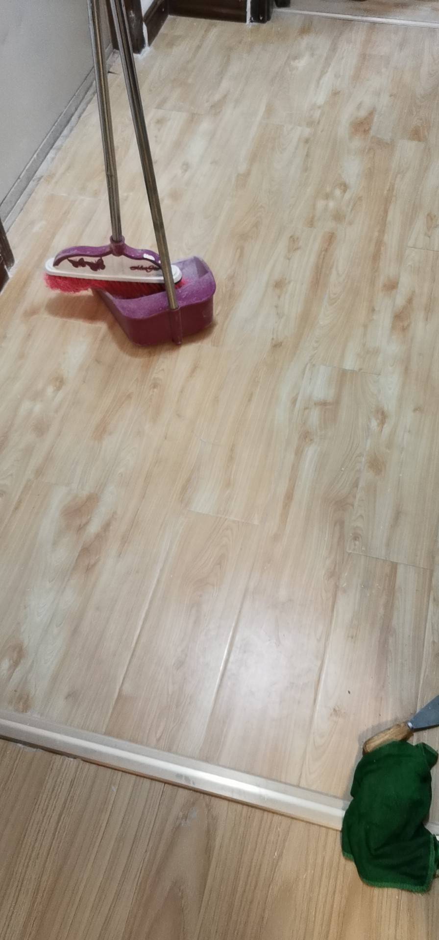 地板维修