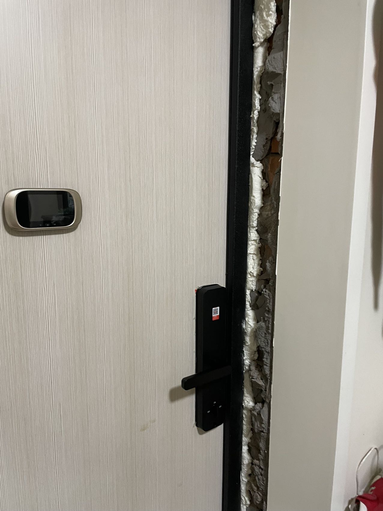 装完防盗门，美化门框